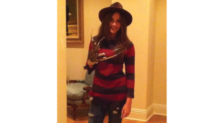Illustration for article titled Celebrities Share Their Halloween Costumes On Twitter